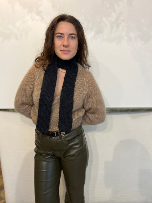 Narrow Scarf